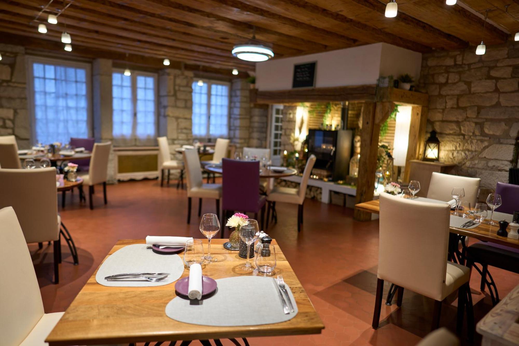 Hotel Restaurant Vertfeuille Arc-et-Senans Dış mekan fotoğraf